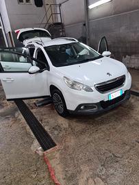 Peugeot 2008  1.6 HDi 92cv 