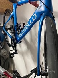 Pinarello paris AXS 12v  2023 cerchi roval rapide