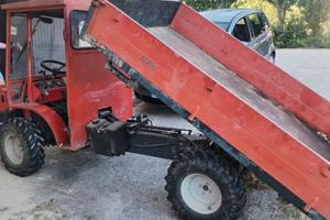 trattore agricolo