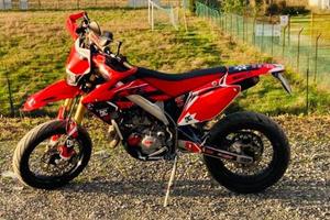 HM CRE motard 125