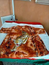 camicia della Malesia 