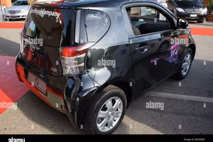 Toyota IQ 1.0 Lounge automatica.