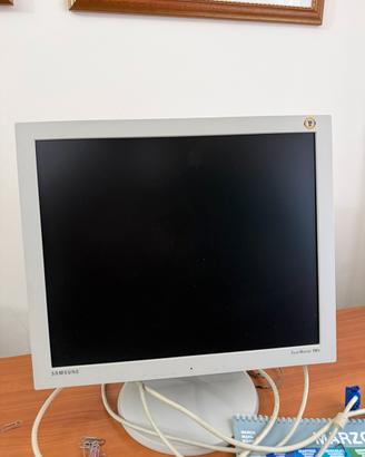 Monitor