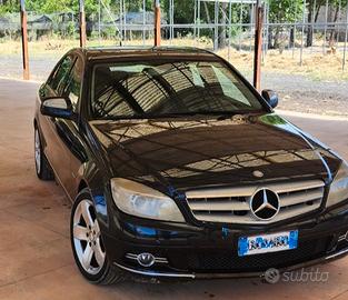 MERCEDES Classe C (W/S204) - 2009