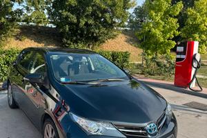 Toyota Auris Hybrid Lounge 1.8
