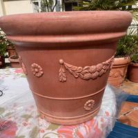 vaso da esterno in polietilene