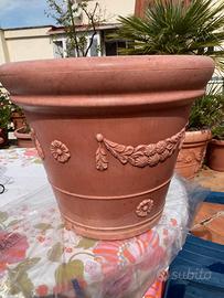 vaso da esterno in polietilene