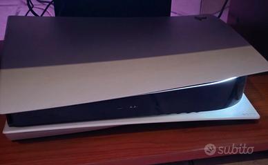 Ps5 con lettore + Pad e 7 giochi 