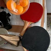 Racchette e palline ping pong