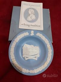 piattino in porcellana 