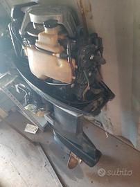 YAMAHA fuoribordo tricilindrico 2 tempi 25cv