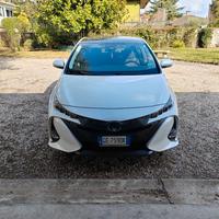Toyota Prius 4 Plug in Hibryd