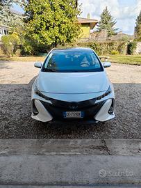 Toyota Prius 4 Plug in Hibryd