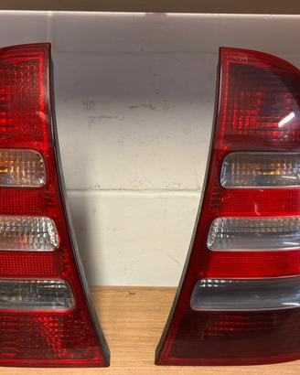 Fanali posteriori Mercedes W203 Station Wagon