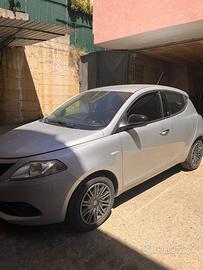 LANCIA YPSILON MODELLO ECOCHIC