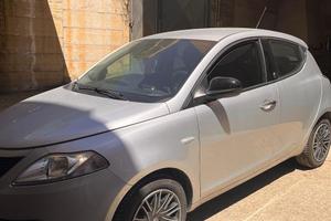 LANCIA YPSILON MODELLO ECOCHIC