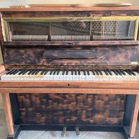 Pianoforte verticale E.Sanzin & c.