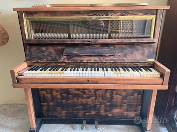 Pianoforte verticale E.Sanzin & c.