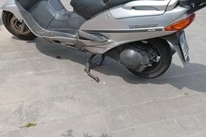 Disponibile Suzuki Burgman 400