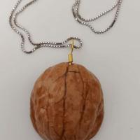 Ciondolo collana in esina