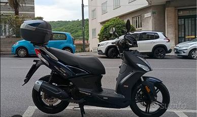 Kymco aglility 200i