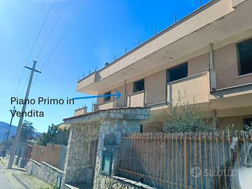 Appartamento indipendente 142 mq e 67 mq baconi