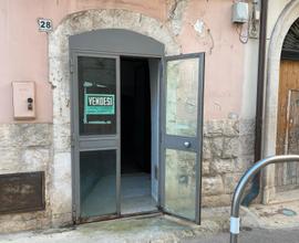 Locale commerciale C1