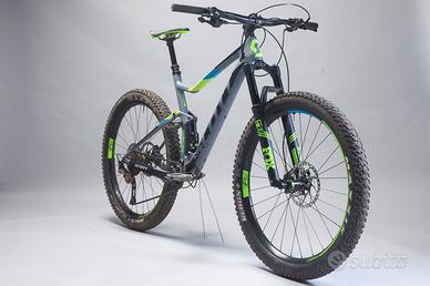 Scott Spark 710 plus 27,5+ carbonio biammortizzata