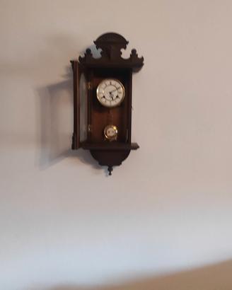 orologio a pendolo 