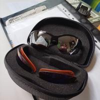 Occhiali da sole sportivi