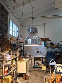 7 Lampade industriali