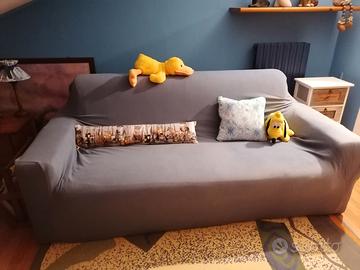 Divano letto matrimoniale