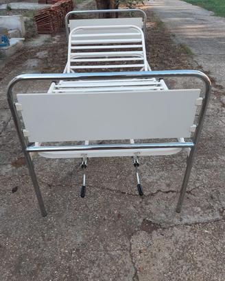 Letto ospedaliero come nuovo + materasso