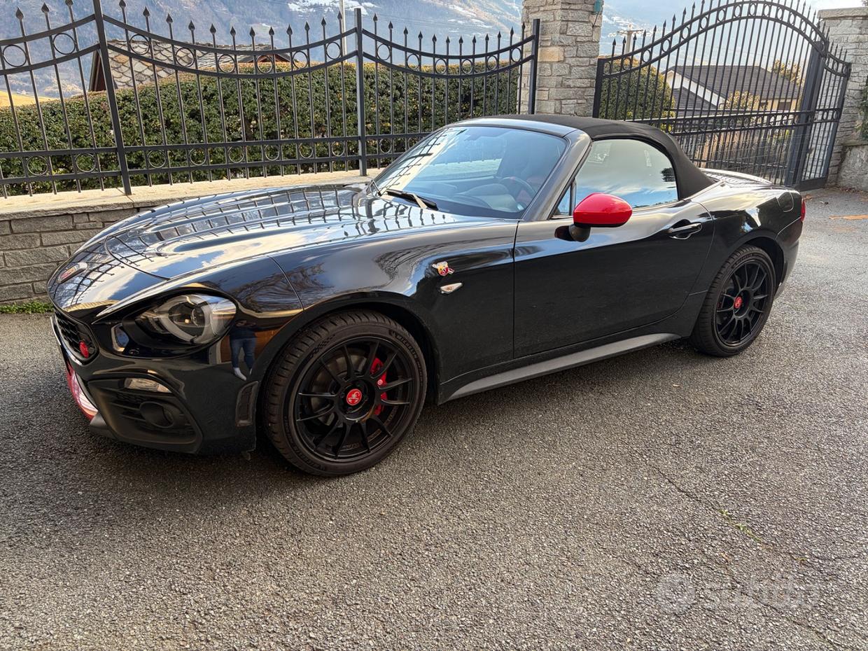 ABARTH 124 Spider