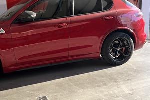 Stelvio Quadrifoglio