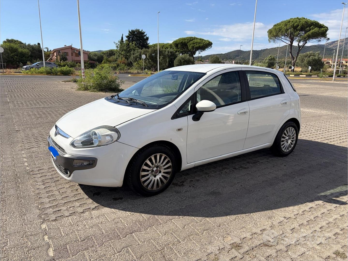 Fiat Punto Evo 2010 photo 2