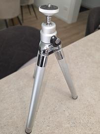 Cavalletto per macchina fotografica o videocamere