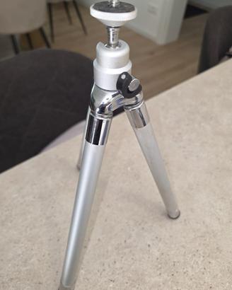 Cavalletto per macchina fotografica o videocamere