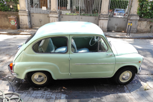 FIAT 600d sportelli a vento