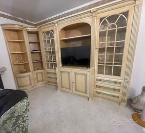 Parete boiserie inglese