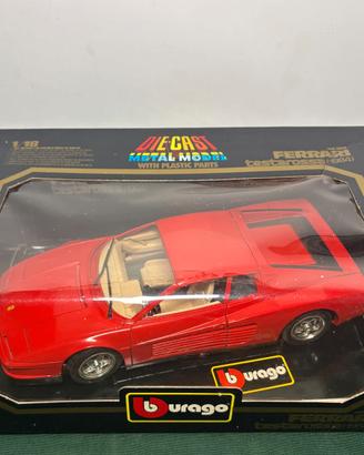 Ferrari Testarossa (1984) Bburago 1:18 Die-cast da
