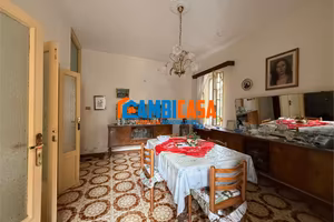 Zona Villa Tasca - Bilocale + servizi.
