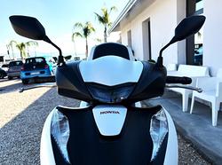 Honda SH 125 Sport