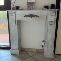 Console mobiletto shabby chic portaogggetti