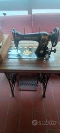 Macchina da cucire Necchi
