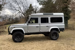 Land Rover Defender 110 TD5. Motore P15