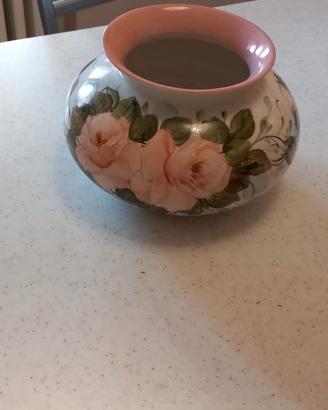 vaso dipinto a mano