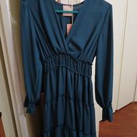 vestito a manica lunga nuovo