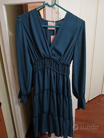 vestito a manica lunga nuovo