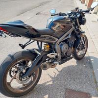 Triumph Street Triple - 2022